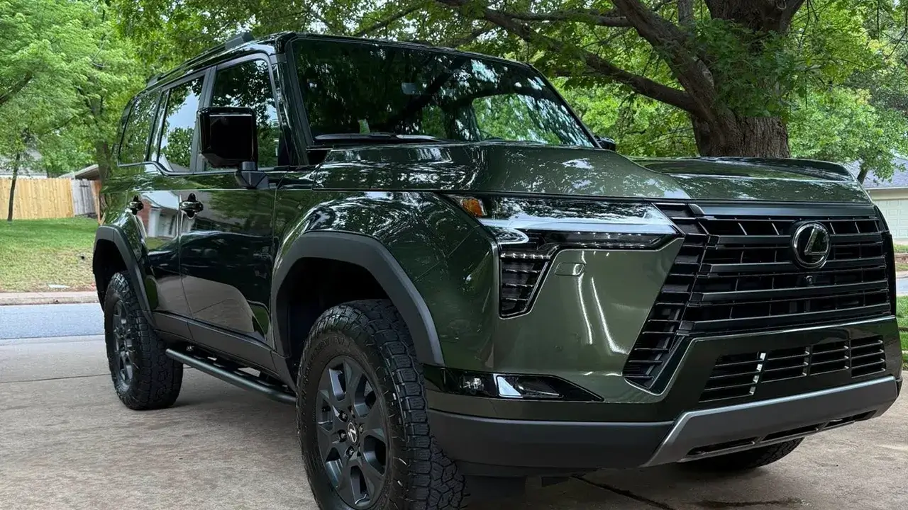 Services You Need Green Lexus after detailing services