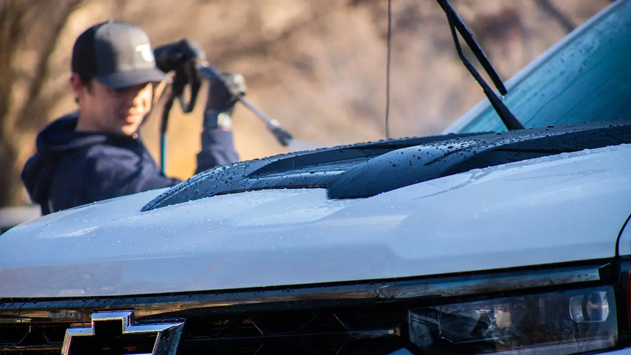 Dante washing vehicle